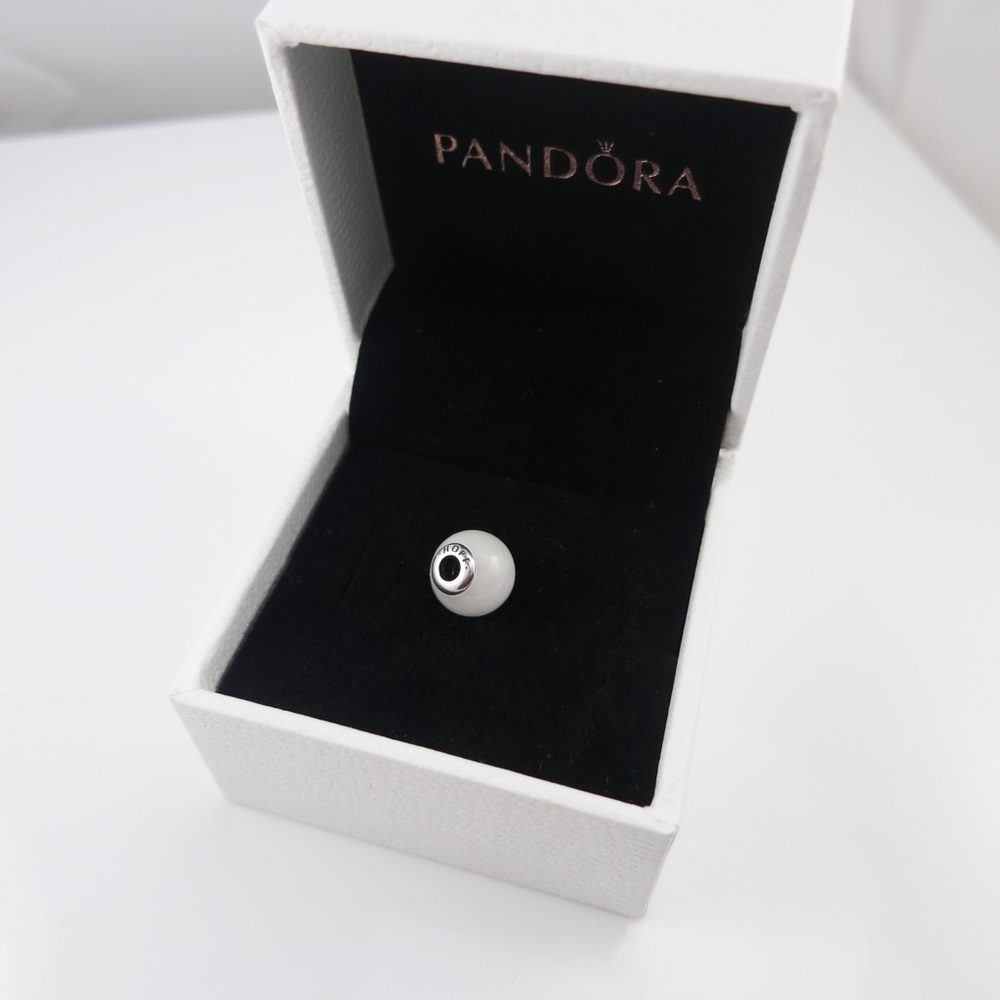 PANDORA New Essence Hope Charm 796008MQ